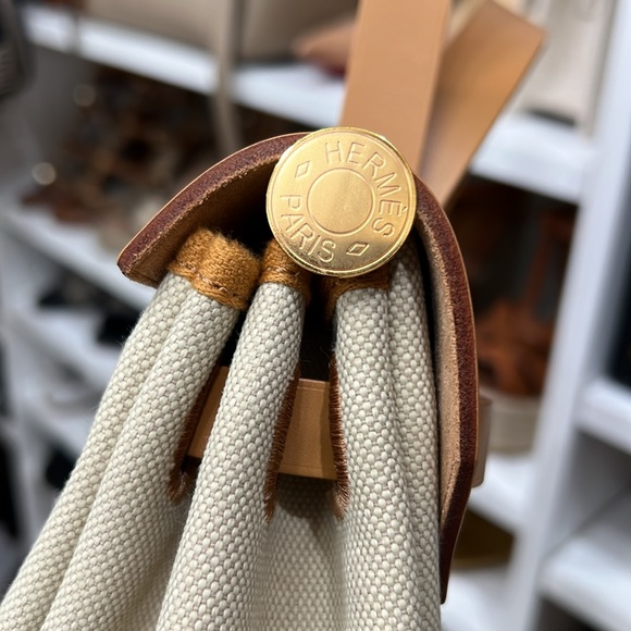 Hermes Vache Hunter Toile Herbag 31 PM Trench Gold - Picture 5 of 13